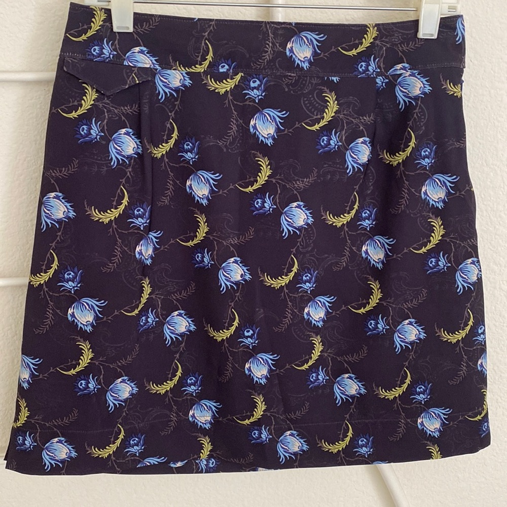 Nike Golf DRY-FIT UV Skirt Multi-Colored Prints SZ 4 NWOT
